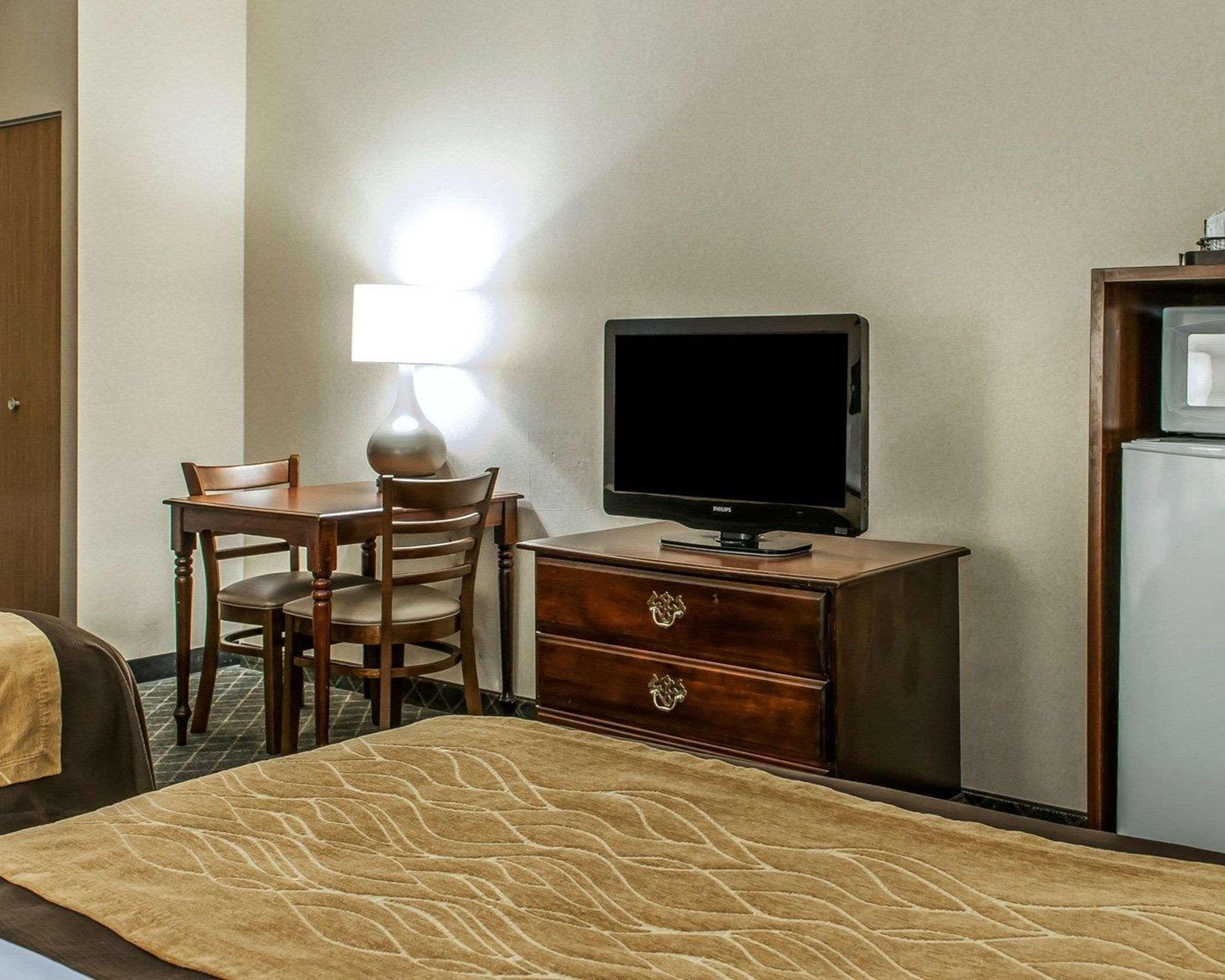 Comfort Inn Shelbyville North Exterior photo