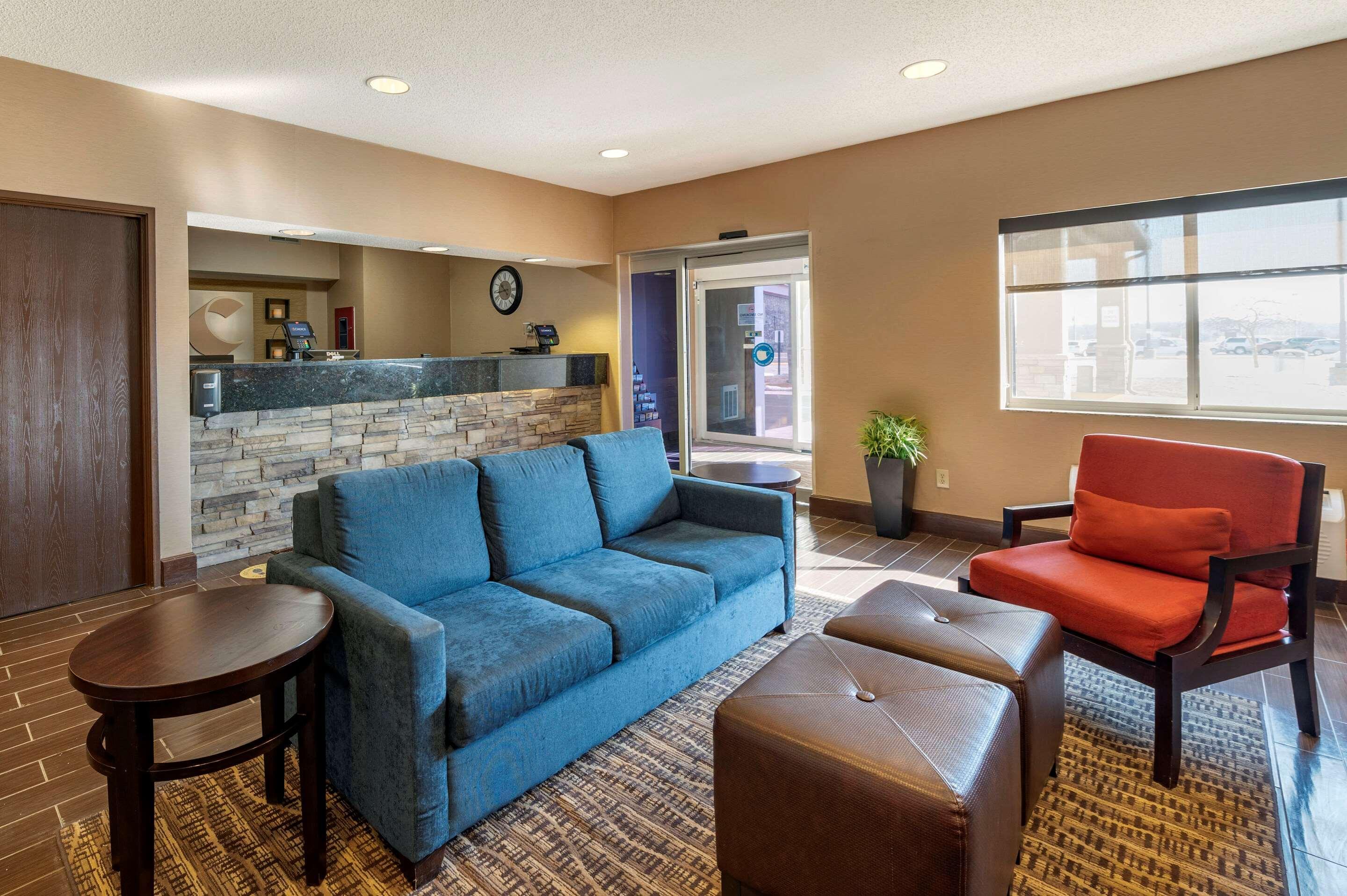 Comfort Inn Shelbyville North Exterior photo