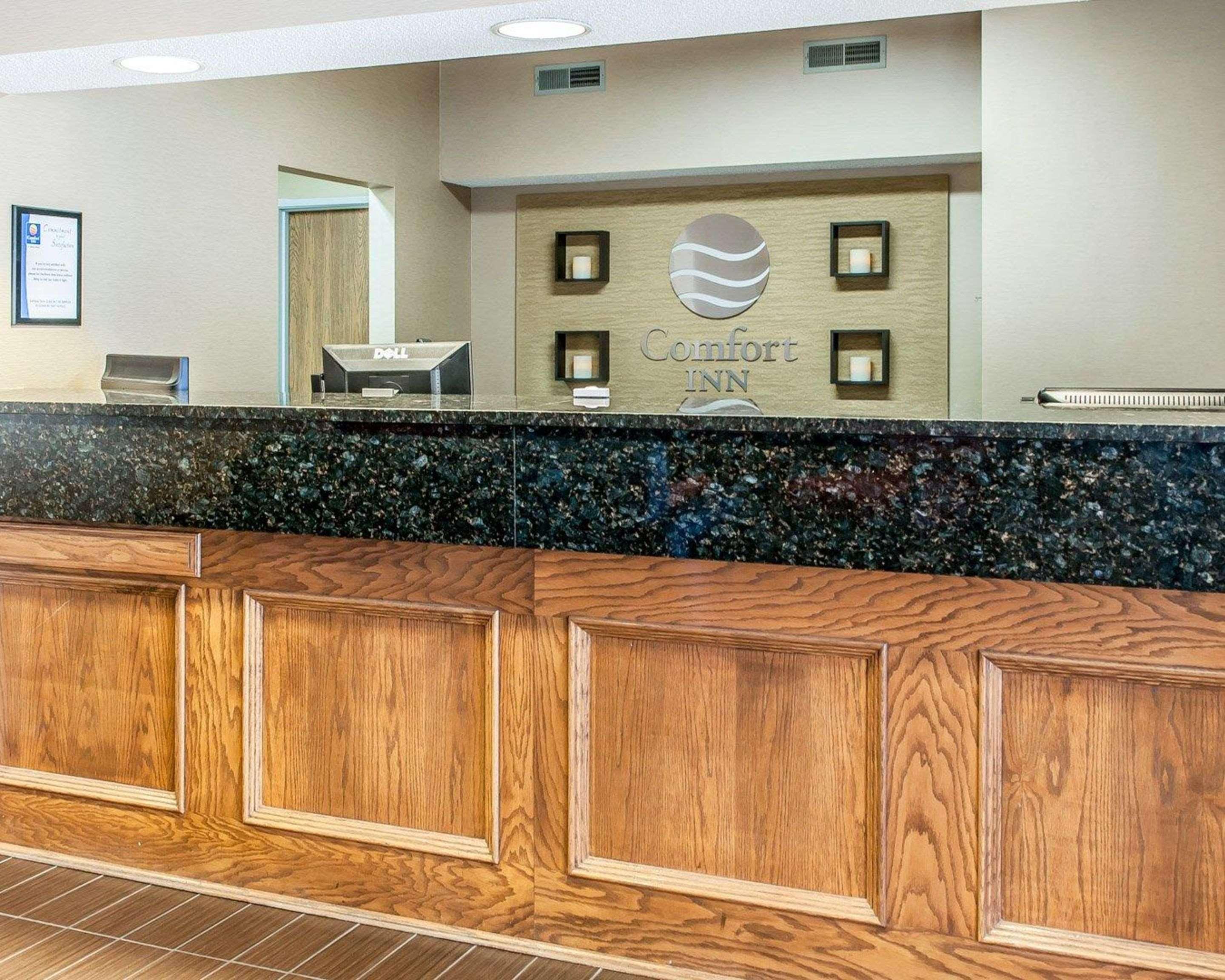 Comfort Inn Shelbyville North Exterior photo