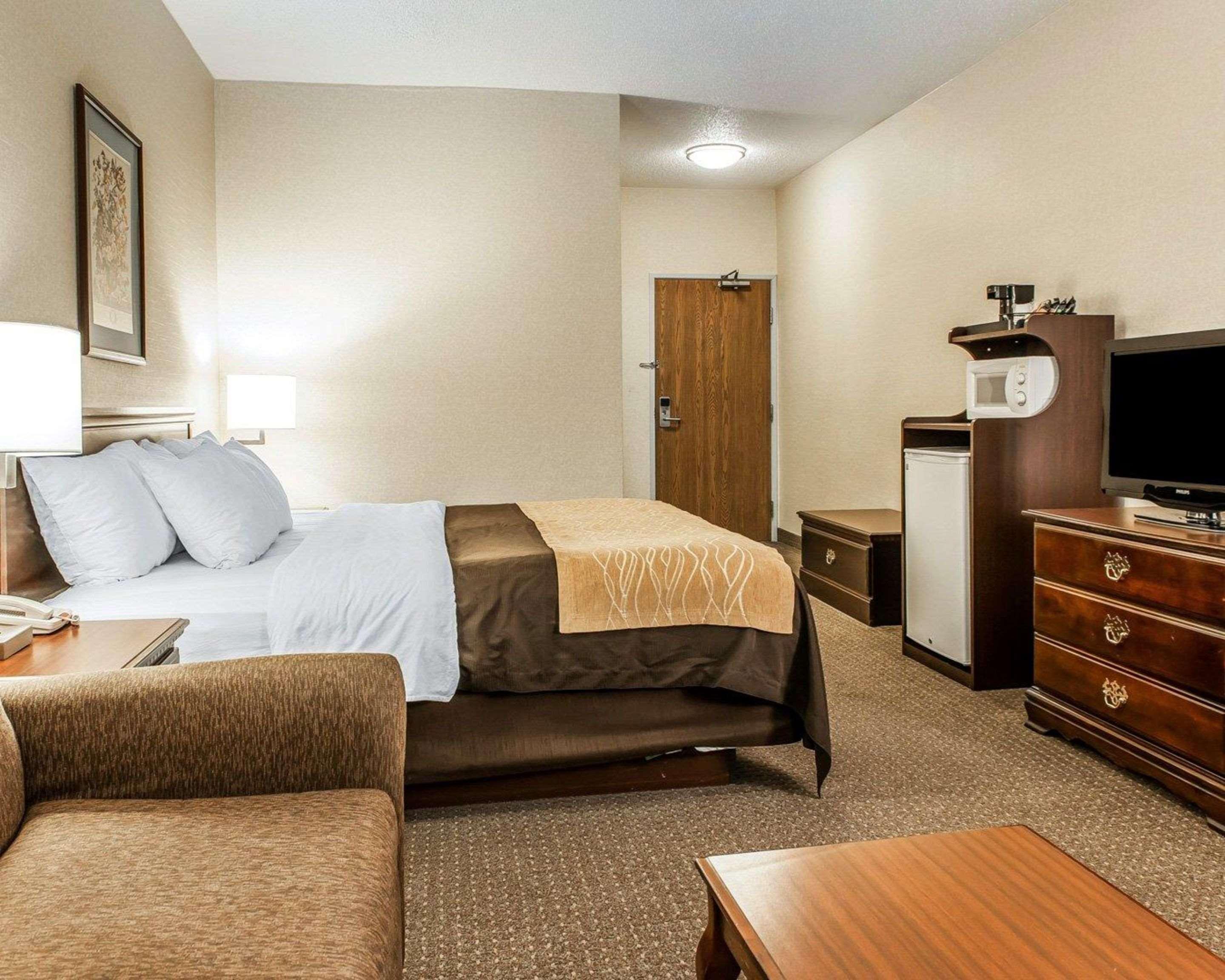 Comfort Inn Shelbyville North Exterior photo