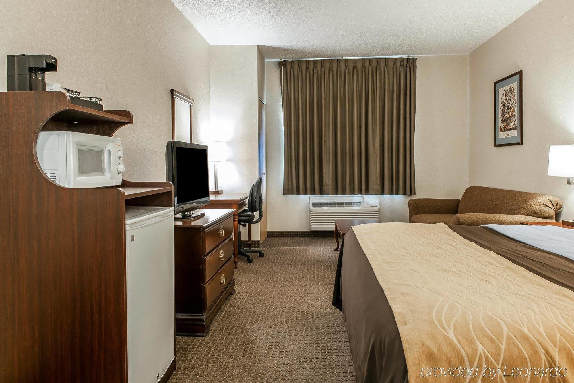 Comfort Inn Shelbyville North Exterior photo